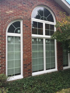 Before & After Window Installation in Arlington Heights, IL (2)